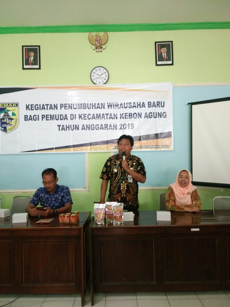 Kegiatan Penumbuhan Wirausaha Baru bagi Pemuda di Kecamatan Kebonagung Resmi Dibuka