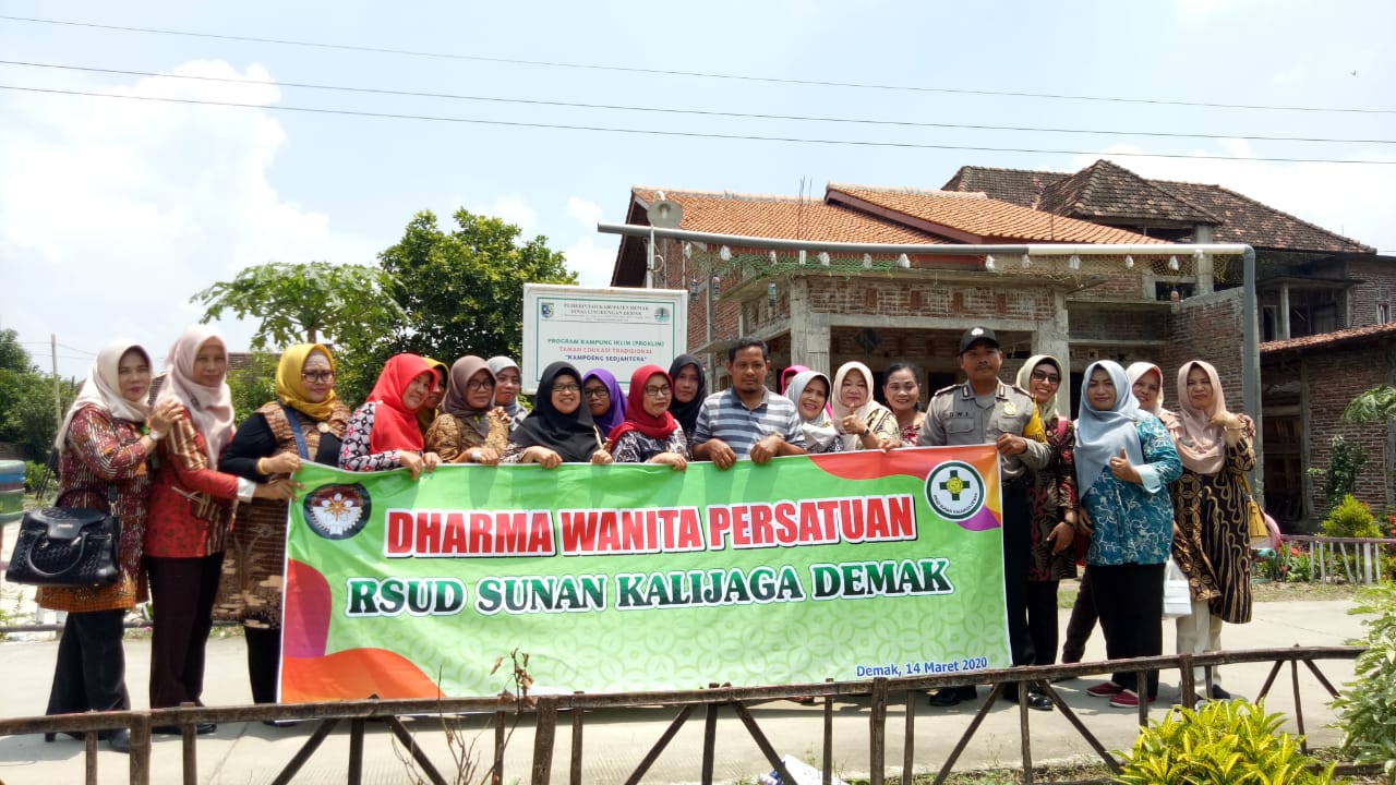 Studi Banding Dharmawanita RSUD Suka Demak di Kampoeng Sedjahtera