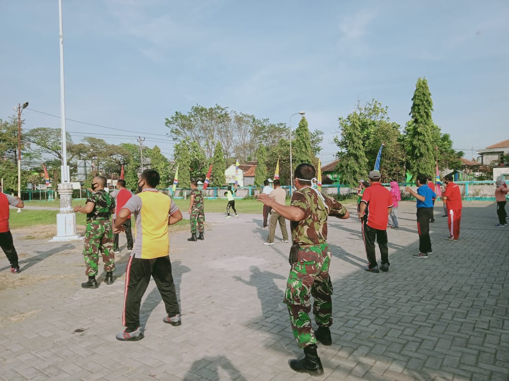 Jumat Sehat Bersama Forkompimcam Kebonagung